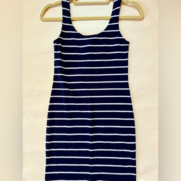H&M Navy Striped Dress EUC Blue White Sleeveless Mini Tank Top Fitted Co… - Picture 1 of 5